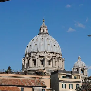 Di Fronte Cupola 4* Roma